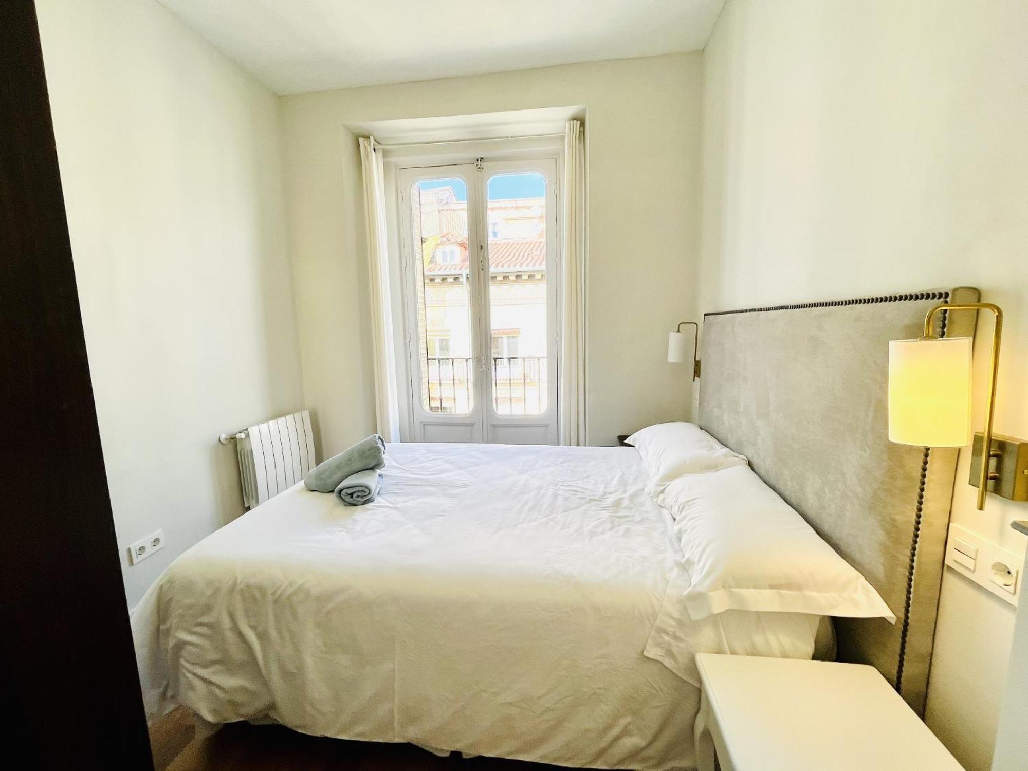Dplace To Be - Luxury Apartment In Historic Center Madrid Kamer foto