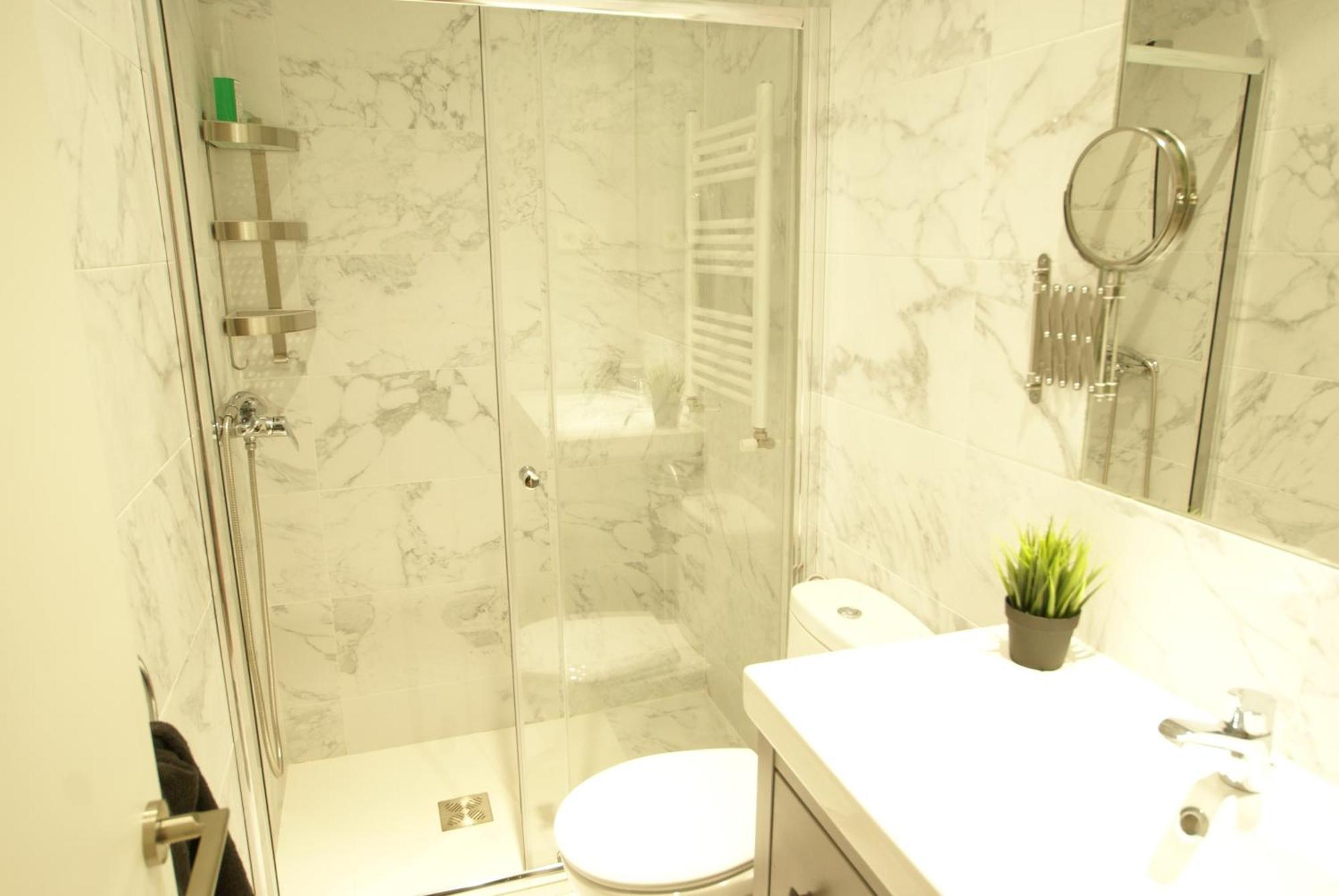 Dplace To Be - Luxury Apartment In Historic Center Madrid Kamer foto